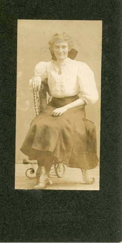 Portrait Photograph of Margaret Snyder